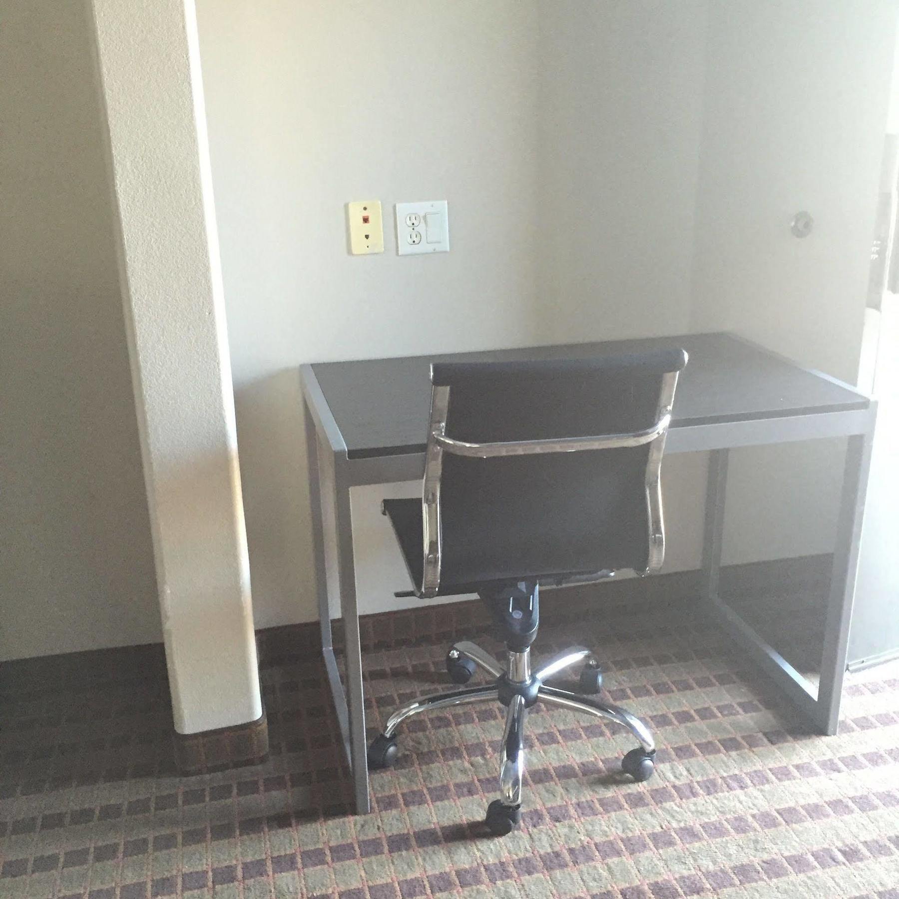 Camelot Inn And Suites Aldine Kültér fotó